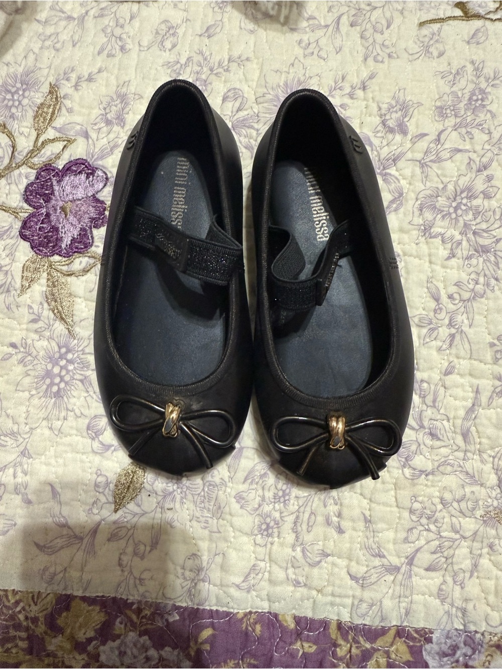 Melissa Black Girls' Ballet Mary Jane Shoes with Gold Bow